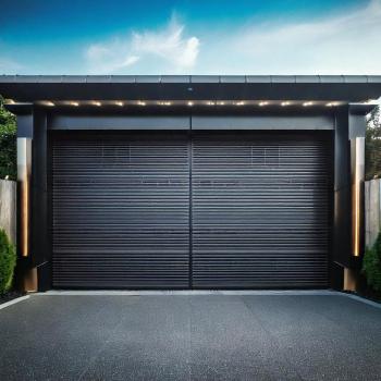 Assurez la durée de vie de votre porte de garage avec ces conseils essentiels d'entretien