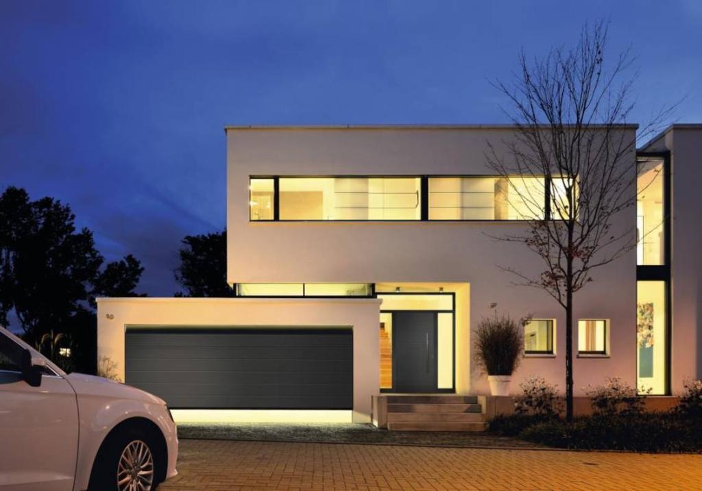 Porte de Garage Blindée Fichet Queyras : Sécurité, Confort et Style pour votre Domicile à Genève Porte de Garage Blindée Fichet Queyras : Sécurité, Confort et Style pour votre Domicile à Genève